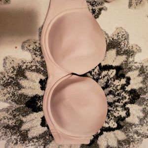 Wacoal strapless bra